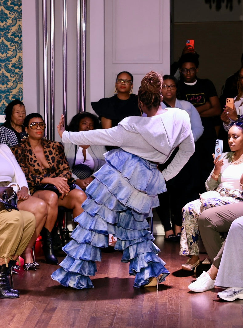 Sweet Honey Buckin Ruffle Jeans