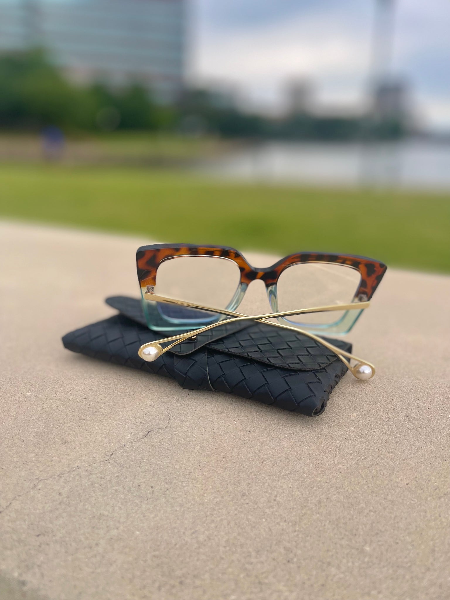 Missy Sunnies Tortoise Blue
